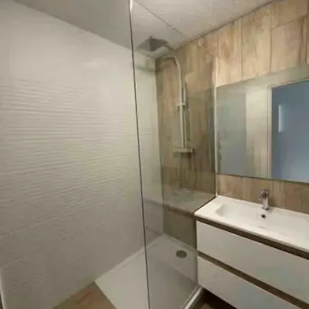 アパート Vue Avec Acces Direct A La ジュルヴィル・レ・パン